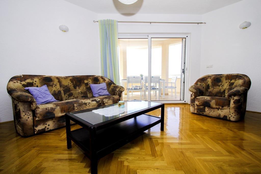 Apartments Zlatka Traù Camera foto